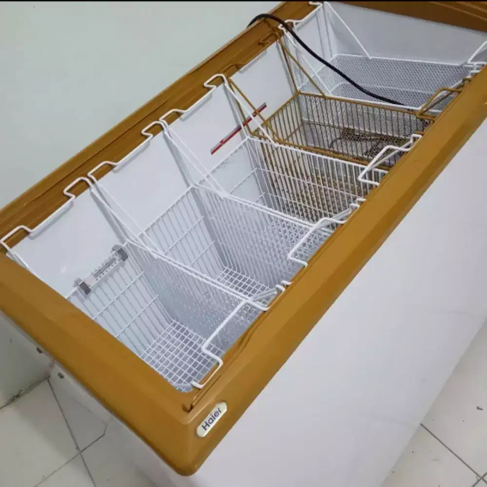 Freezer Sliding Kaca HAIER 340 Liter