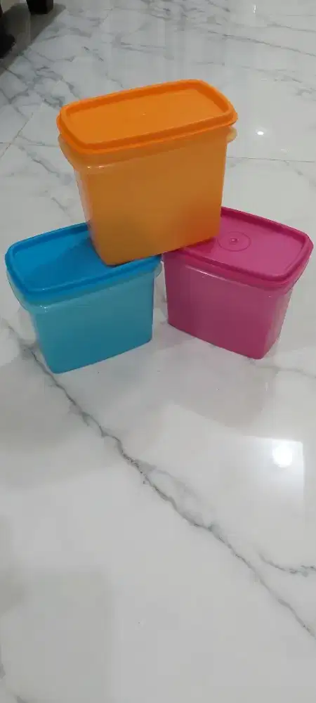 Tupperware kotak plastik / makan / kue