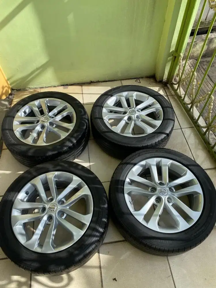 Velg oem juke r17