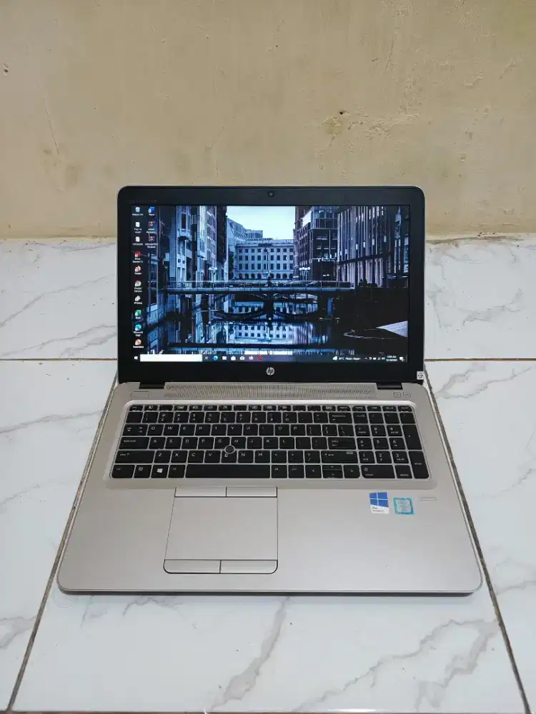 Hp Elitebook 850 G3 Intel Core i7 Ram 8Gb Ddr4 Like New