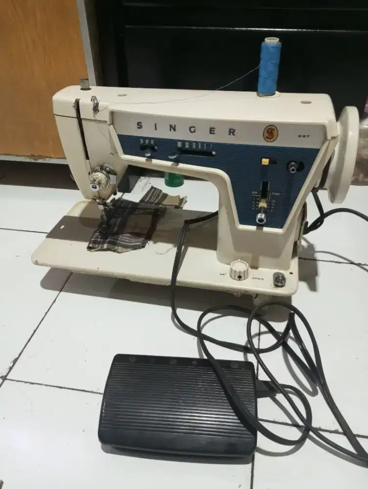 Mesin zig-zag vortibel dinamo