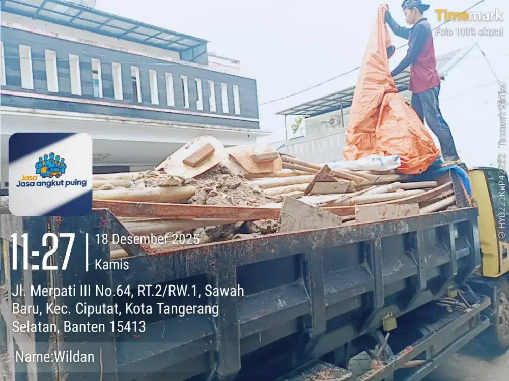 Jasa buang puing dan tanah