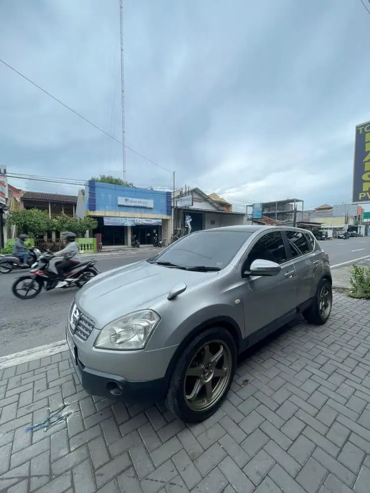 Nissan Dualis 2.0 Rare CBU japan
