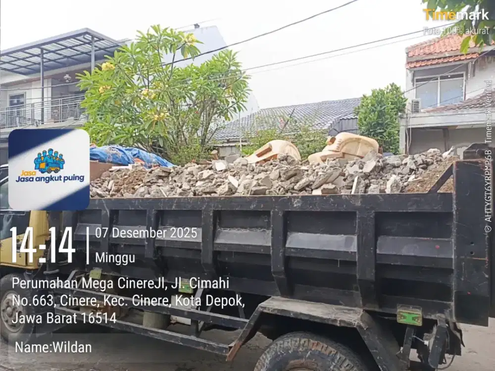 Jasa buang puing dan tanah