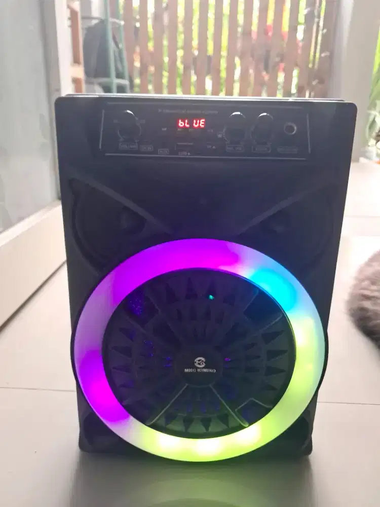 Speaker Karaoke Bluetooth 8 inch Baterai Cas 3,7 Bisa bawa Kemana-mana