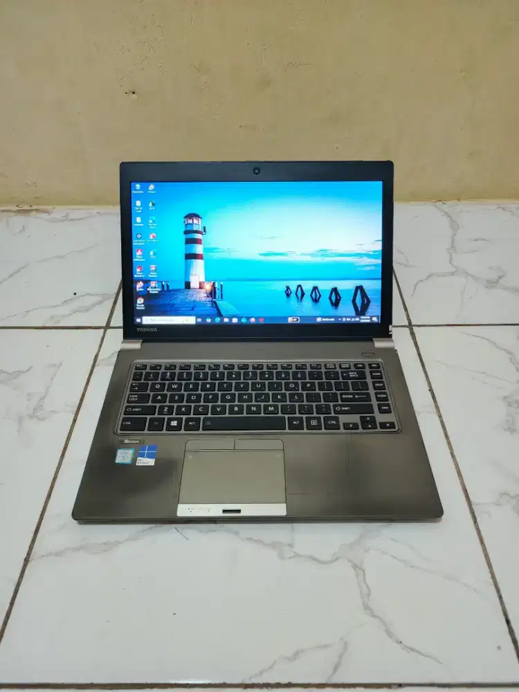 Toshiba Tecra Z40-C Intel Core i5 Skylike Gen 6 Slim Tipis