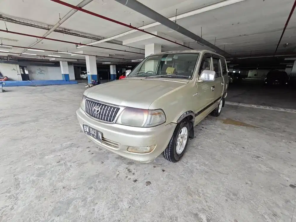 Toyota Kijang 1.8 LSX Bensin-MT 2003