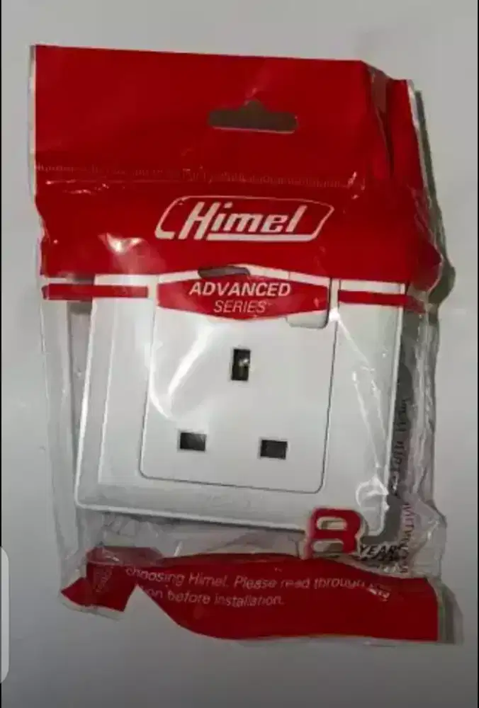 Schneider Colokan AC 3 lubang dengan LED