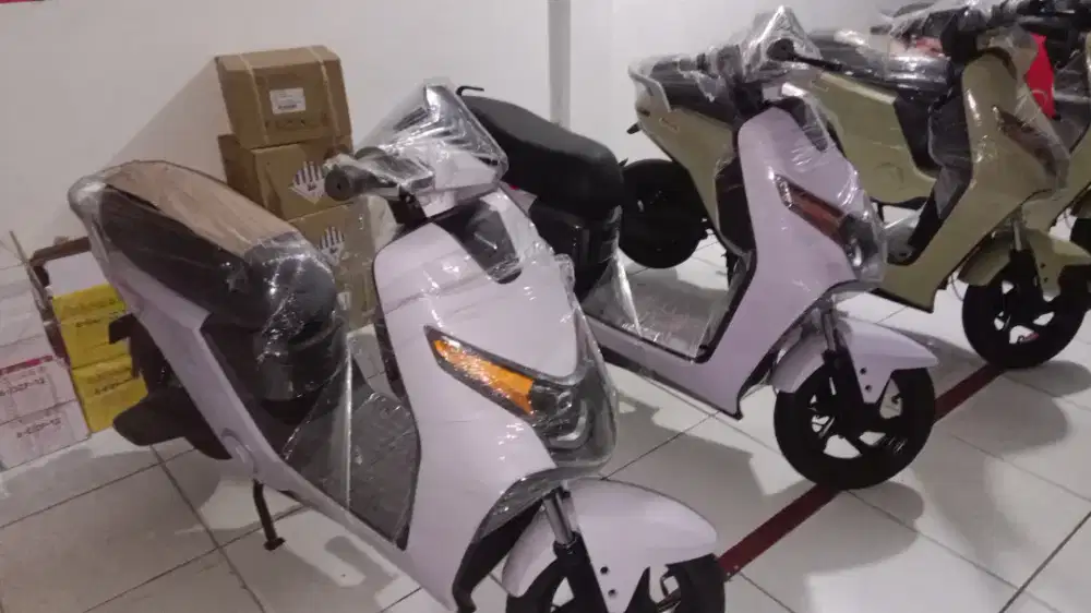 JUAL SEPEDA LISTRIK UWINFLY D75 cash/kredit