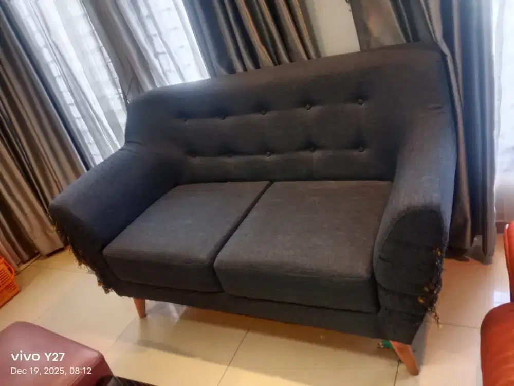 Sofa set 2+1 kondisi 75%