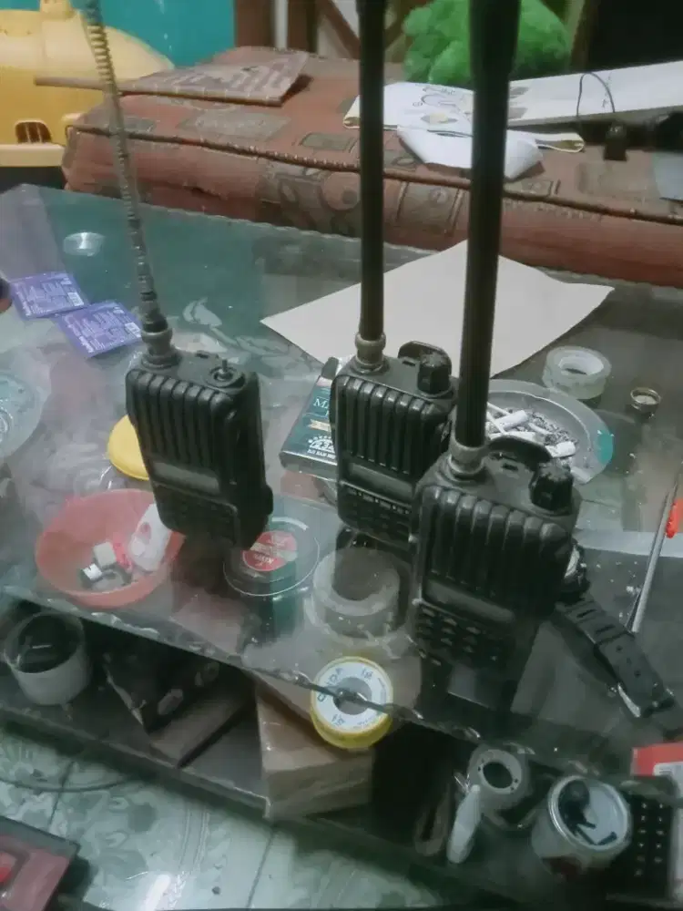 HT icom v80 kondisi normal