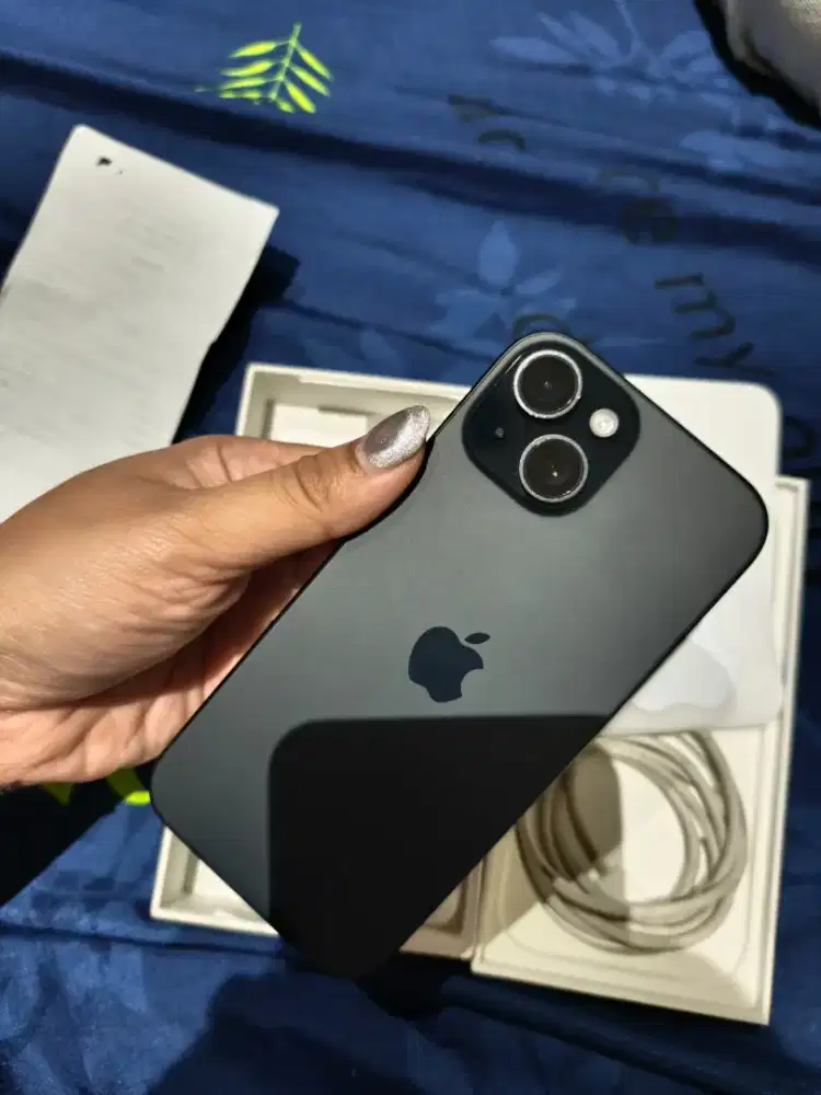 Iphone 15 128 black Resmi