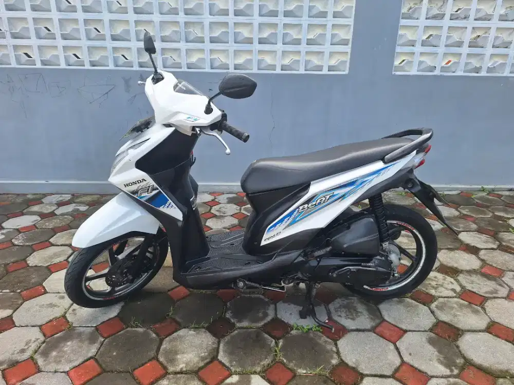 Beat street 2024 low km istimewa bisa cash/kredit syariah  TERMURAH