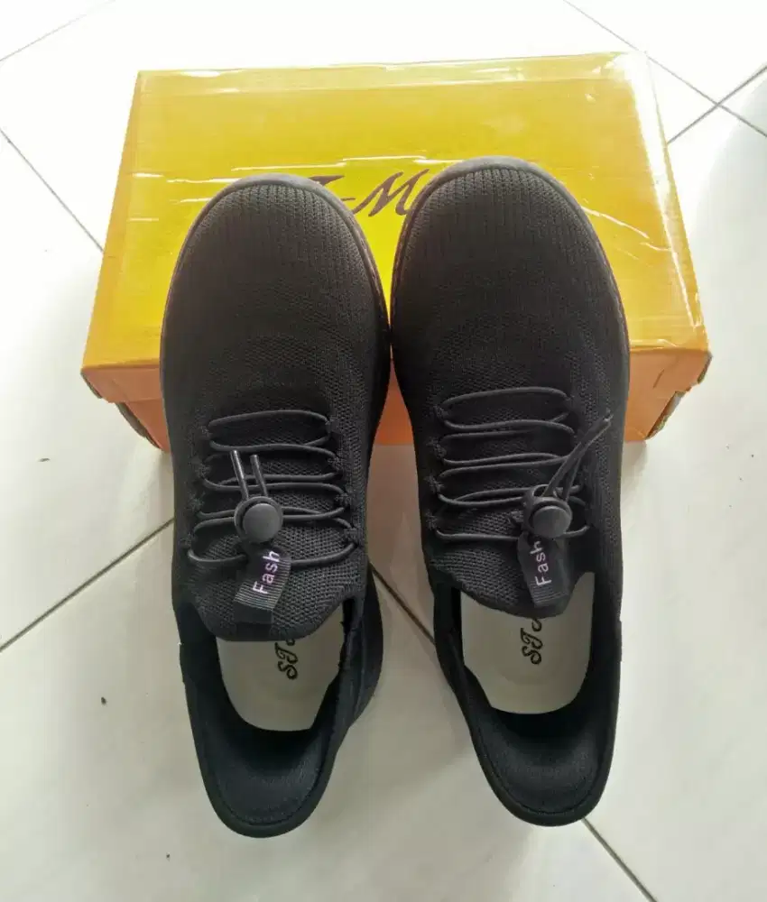 Jual Rugi Sepatu Cewek