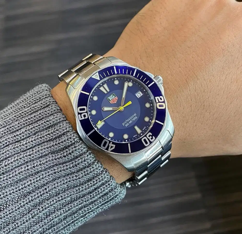 Tag Heuer Aquaracer Blue Dial WAB1112 Quartz 39mm