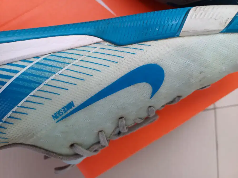 Sepatu futsal ORIGINAL NIKE airzoom Mercurial BiRU