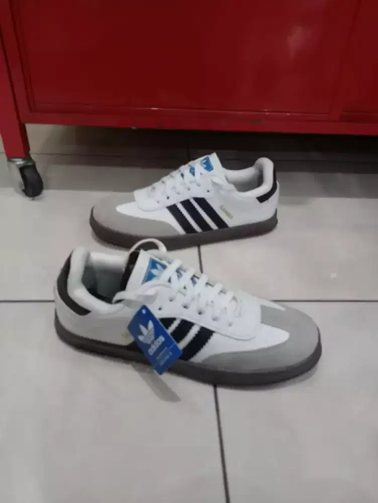 sepatu cowok promo