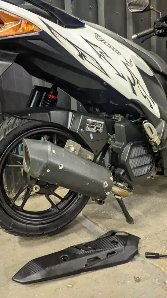 Knalpot R9 Misano Vario led old/KZR