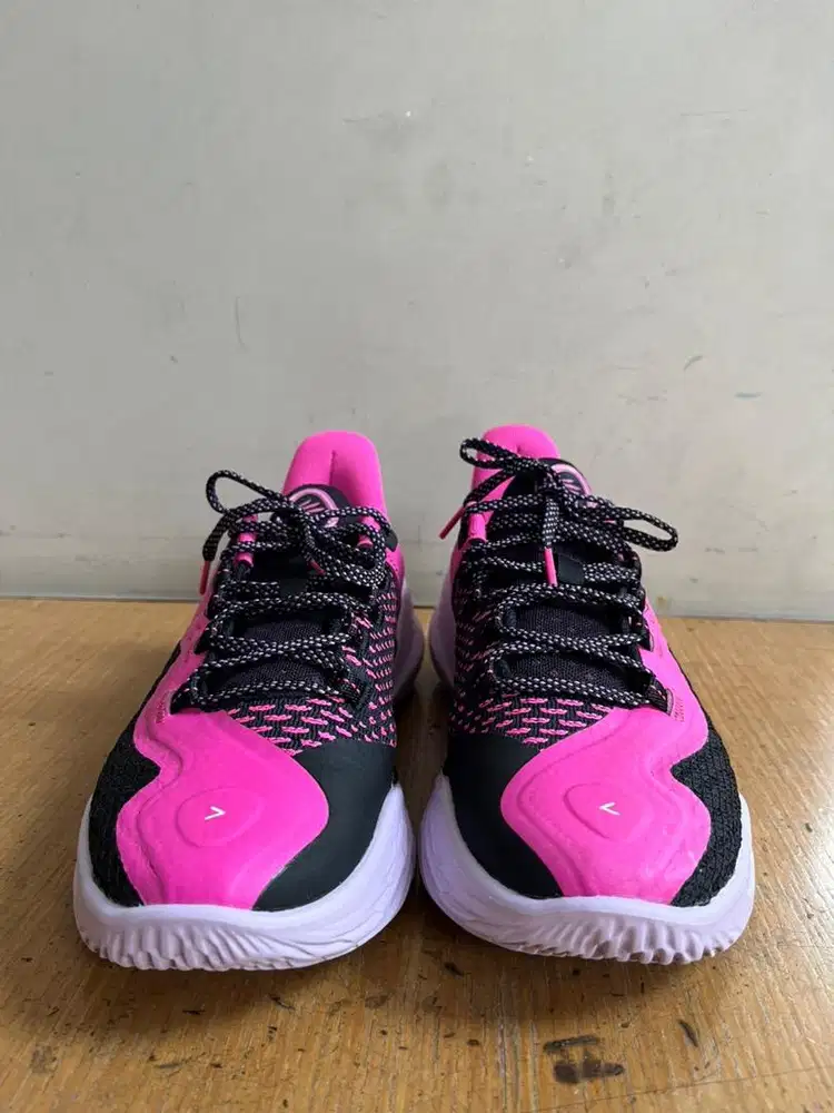 Jual 1 paket sepatu (3 pasang)