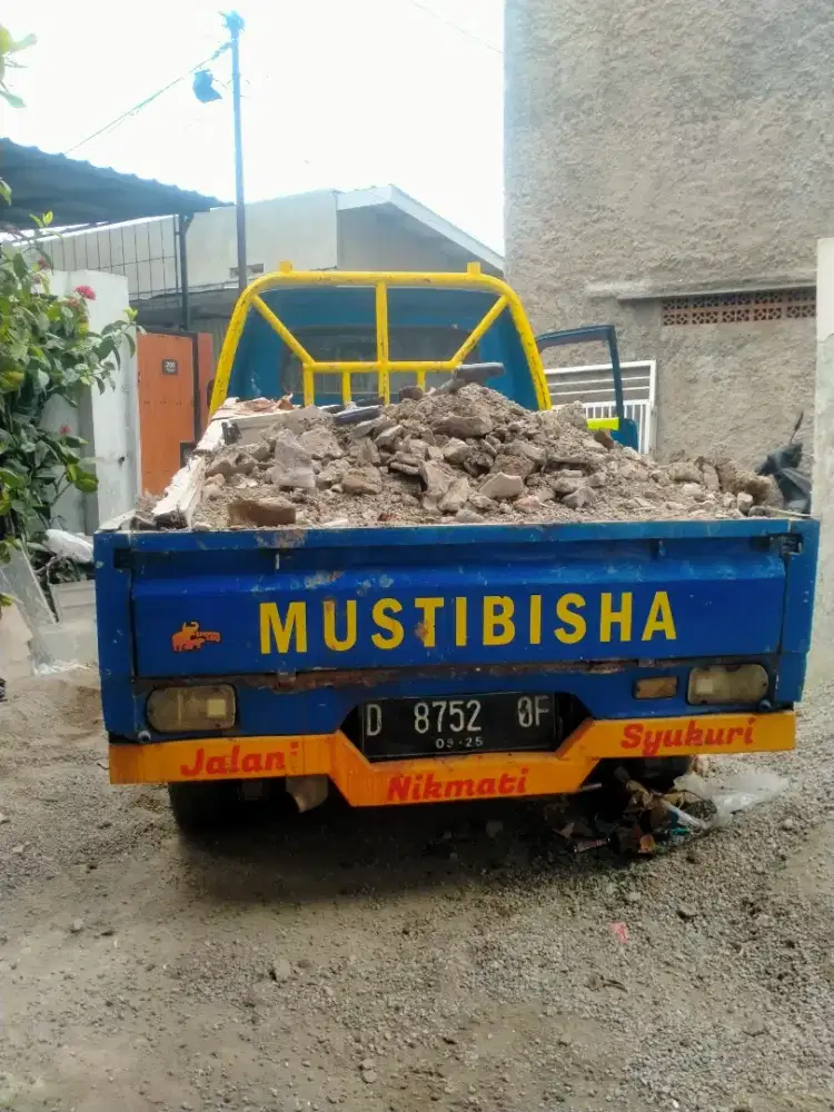 Jasa angkut & buang brangkal puing barangkal sampah daun prabotan dll