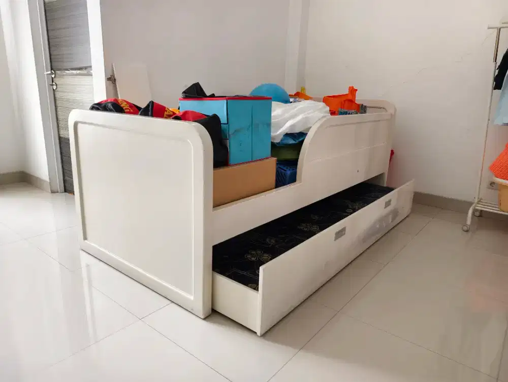 Ranjang bed frame kayu solid single