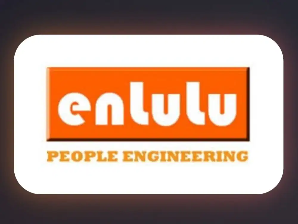 Kurir JNT Express antar paket pakai motoe