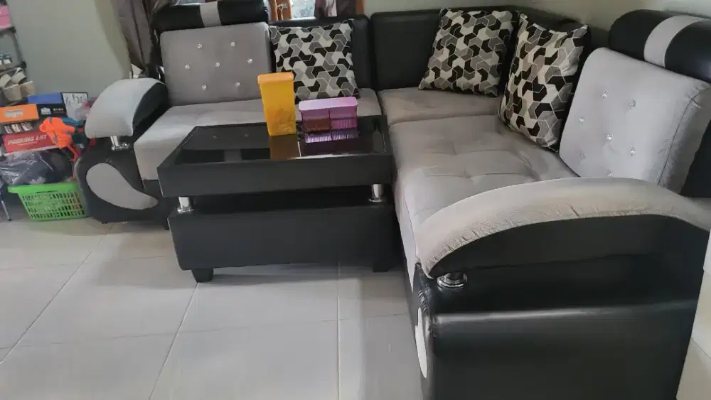 DIJUAL SOFA KURSI MEJA MURAH 1 SET NO MINUS RASA BARU MILIK PRIBADI