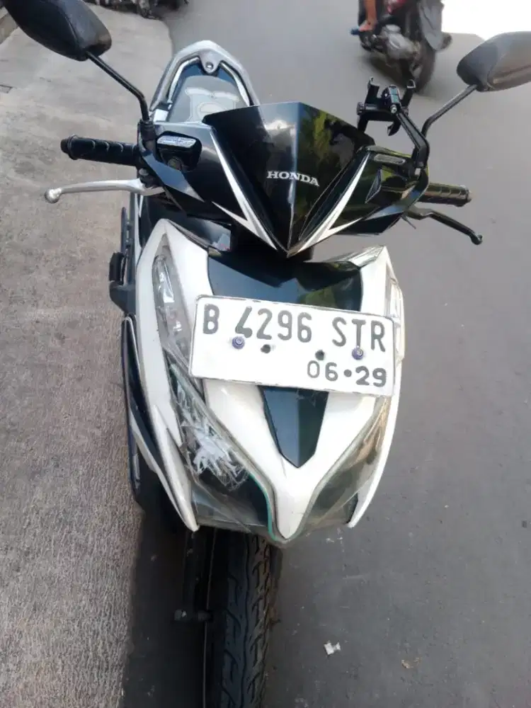 Dijual Vario 125cc 2013 le