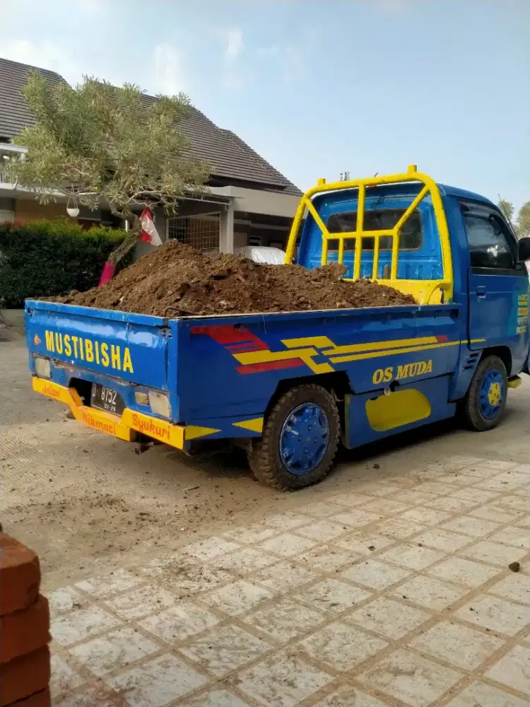 Jasa angkut & buang brangkal puing barangkal sampah daun prabotan dll