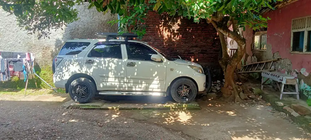 Daihatsu Terios 2013 Bensin