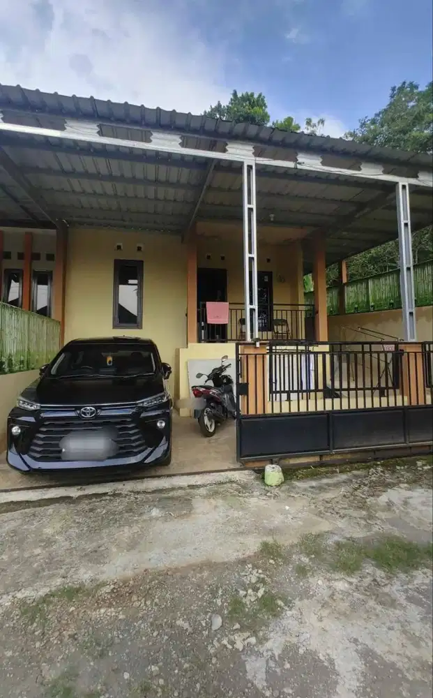 Rumah kampung pakintelan dekat unnes gunung pati