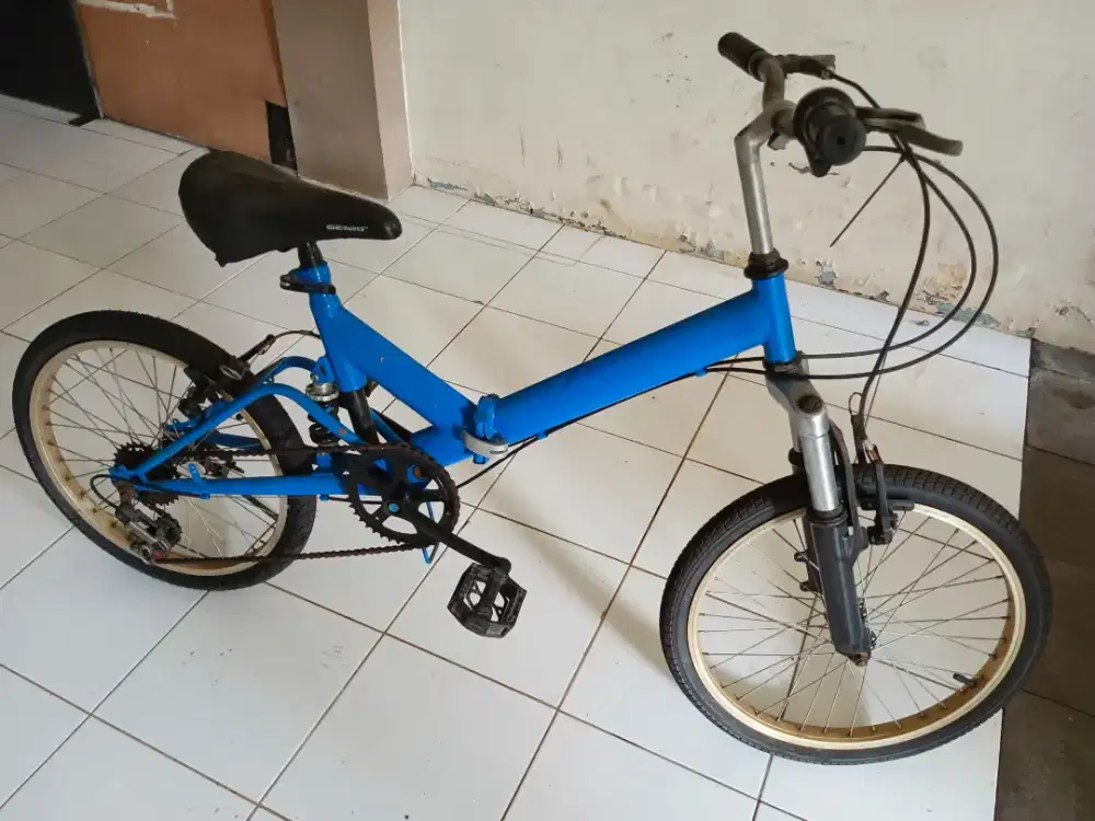 Sepeda lipat ukuran 20