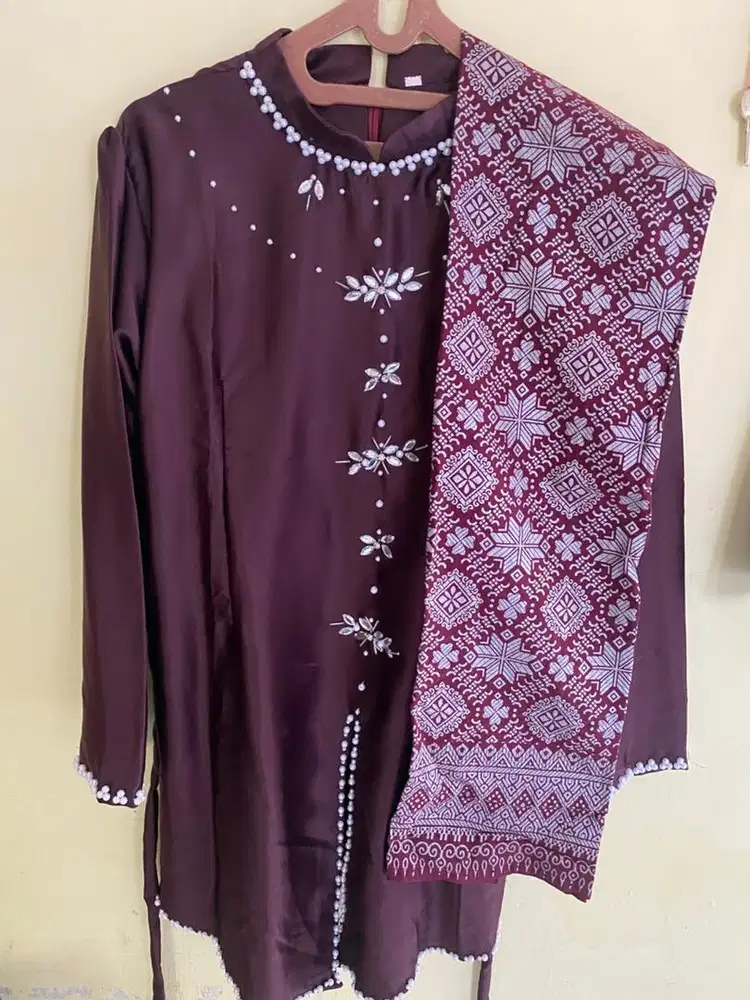 Kebaya & Rok songket