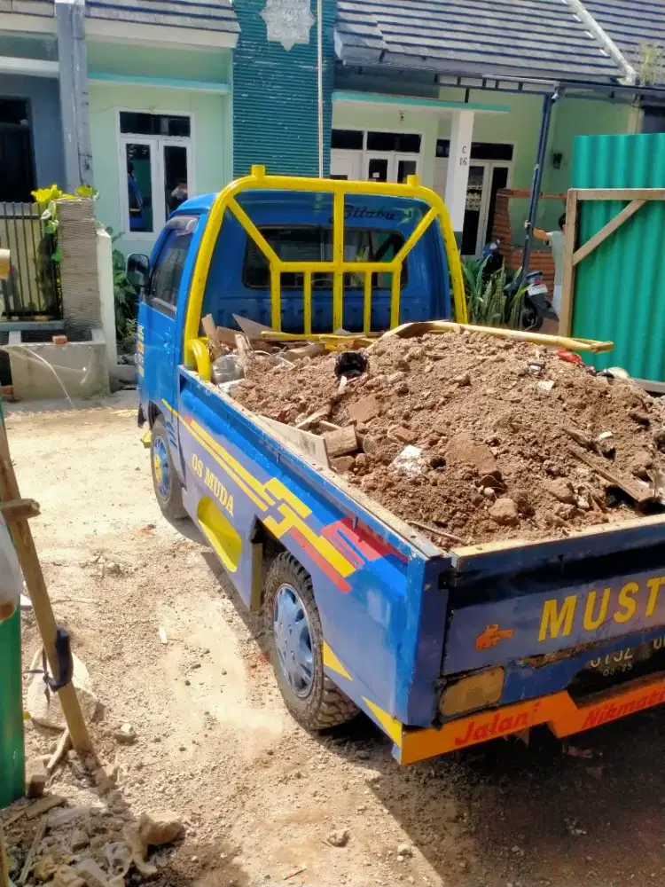 Jasa angkut & buang brangkal puing barangkal sampah daun lrabotan dll