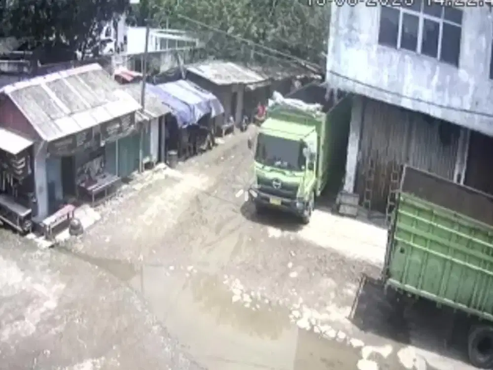 Ruko Posisi Hook Parkiran Luas di Pergudangan Waringin Kapuk Kamal Muara Raya Jakarta Utara