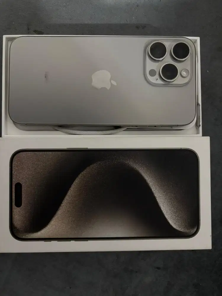 Iphone 15 pro max 256 ibox