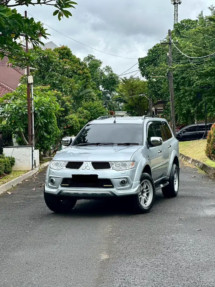 CASH Mitsubishi Pajero Sport Dakar Limited 2013 Low KM