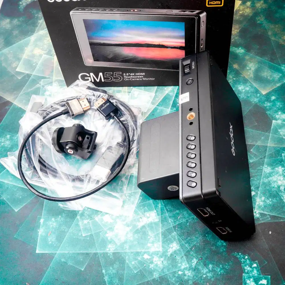 Godox GM55 4K 5.5 Camera Monitor - Godox GM 55. Fullset Mulus. bonus