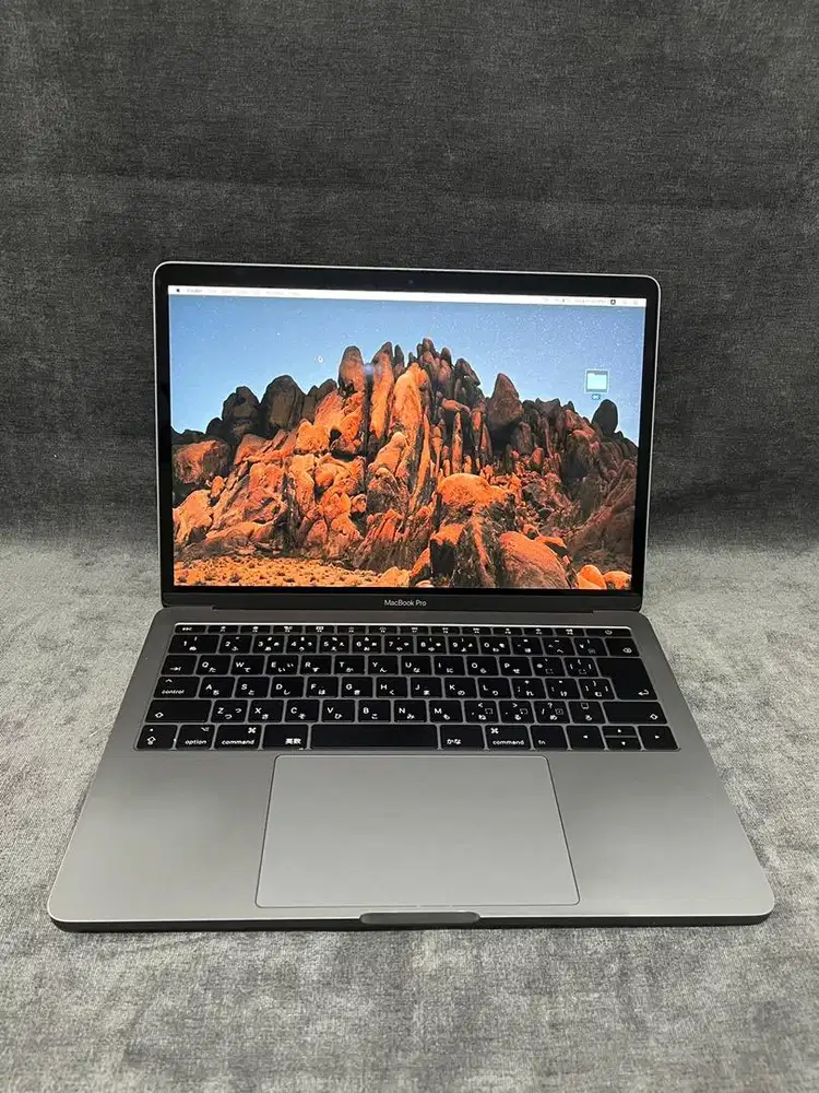 MACBOOK PRO 2017 i5 RAM 8/128GB