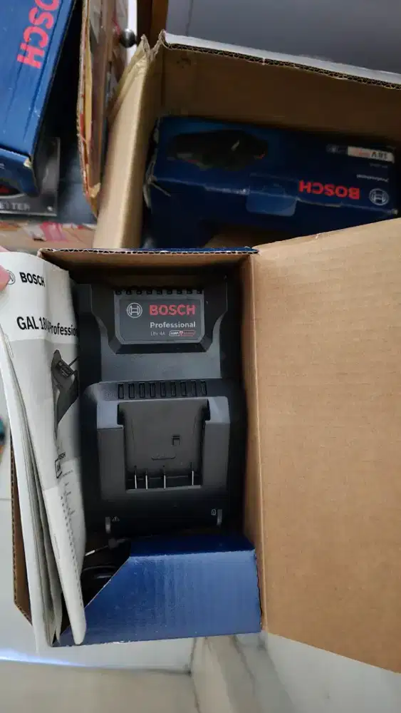 Dijual charger batre bosch GAL 18V 4A