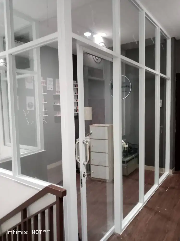 Plafon - Sekat GRC / Gypsum + Kusen Aluminium + LIS MOULDING-WPC-PVC