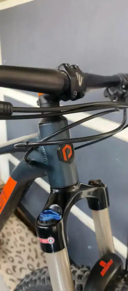 Polygon Xtrada 6 MTB 27.5 Size S Like New