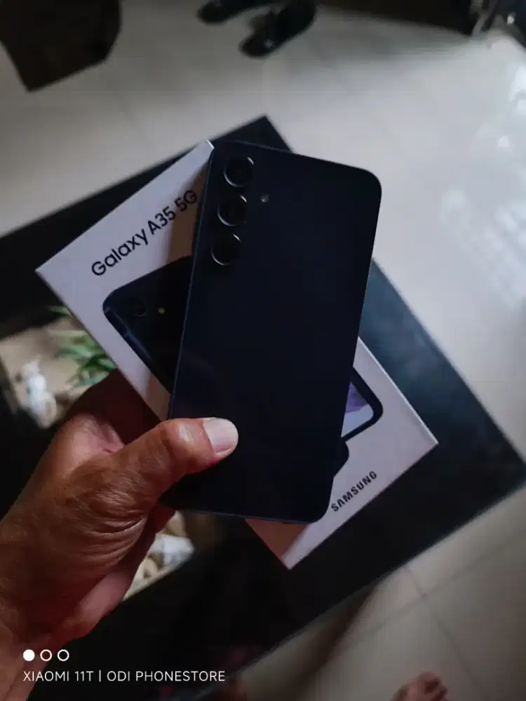 Samsung a35 5g 8/256 mulus 98% dan lengkap semua bawaan aslinya