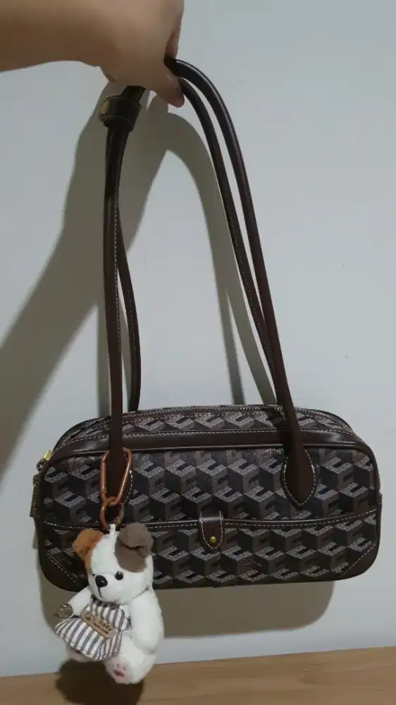 Tas coklat christy ng