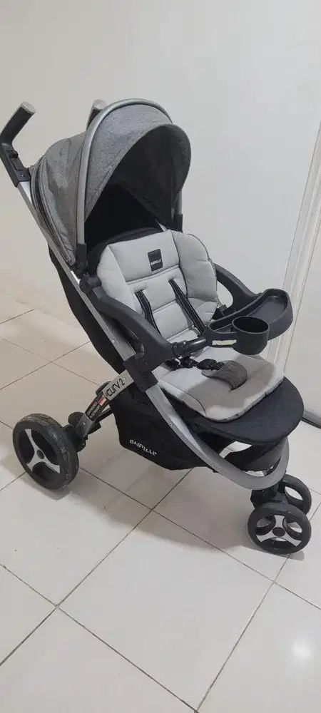 Preloved Stroller Baby Elle Curv 2