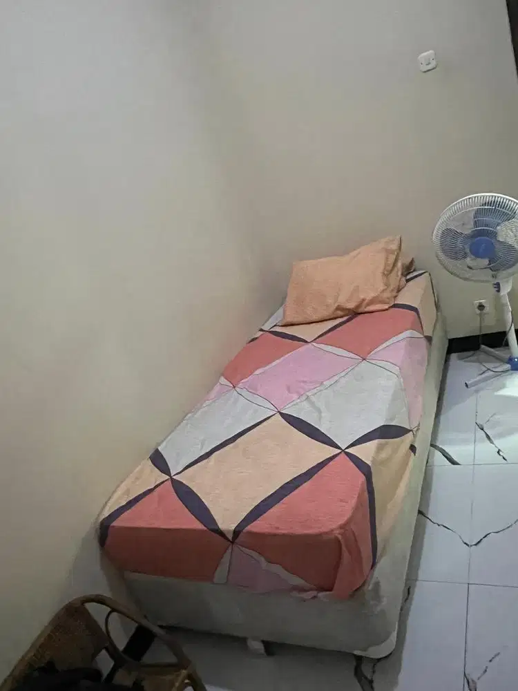 Kasur Springbed merk Serta