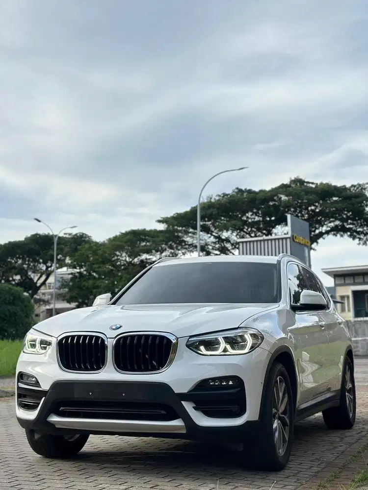 JUAL CEPAT AJA BU !! BMW X3 Xline Xdrive20i G01 AT 2021 2022