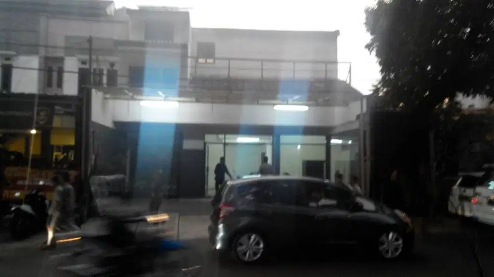 Dijual Ruko Strategis di Jl Cemara Bandung Siap Pakai