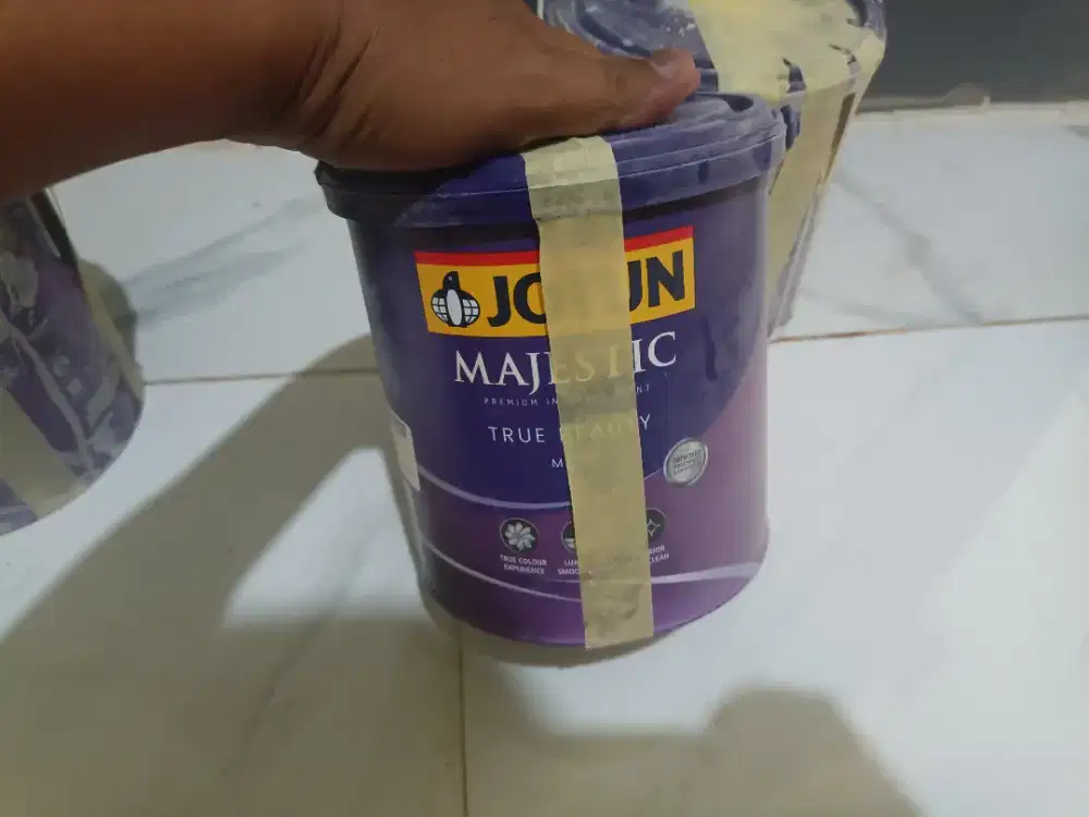 Cat tembok JOTUN majestic