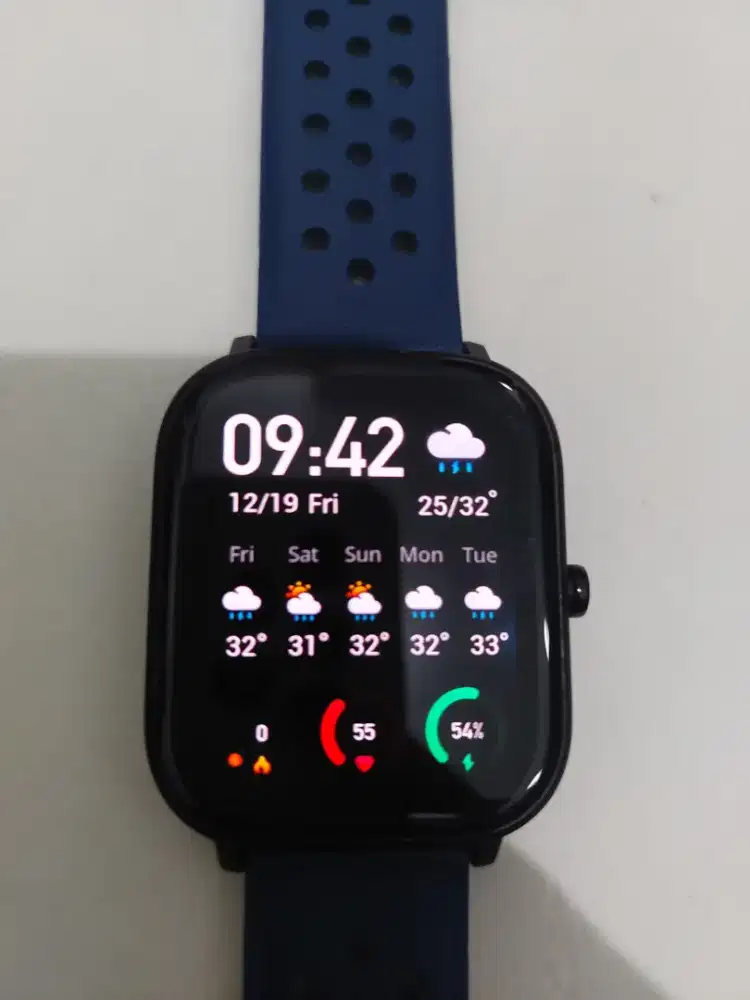Jam tangan smartwatch Amazfit Gts Gen 1